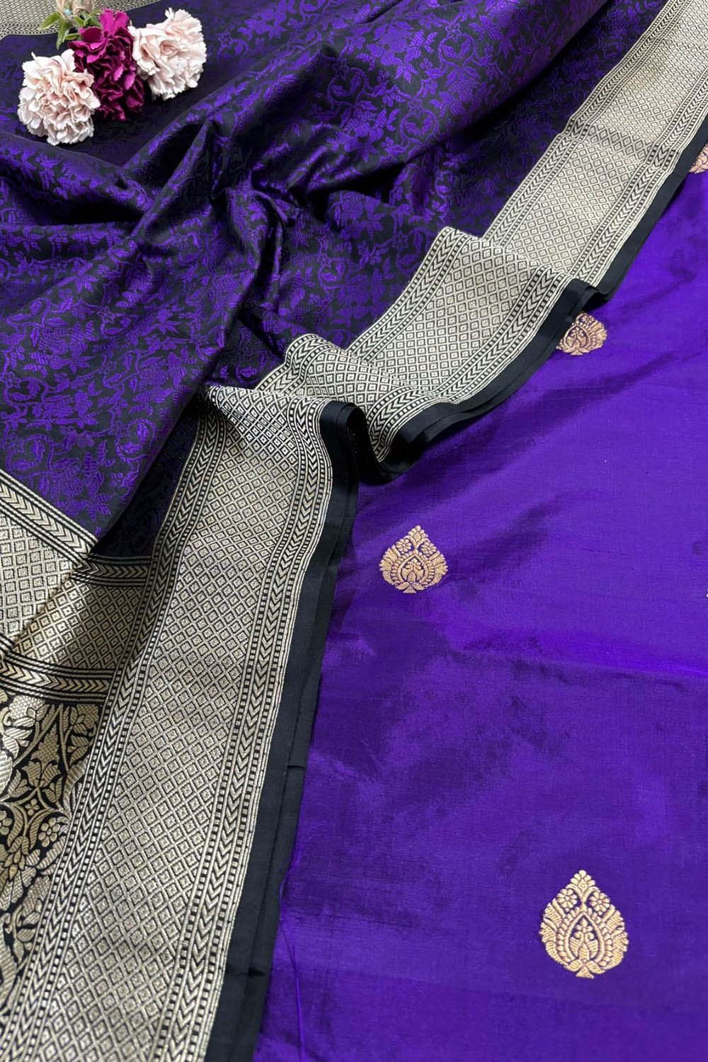 Elegant Purple Banarasi Handloom Pure Katan Silk Suit With Banarasi Handloom Pure Katan Silk Dupatta - Luxurion World