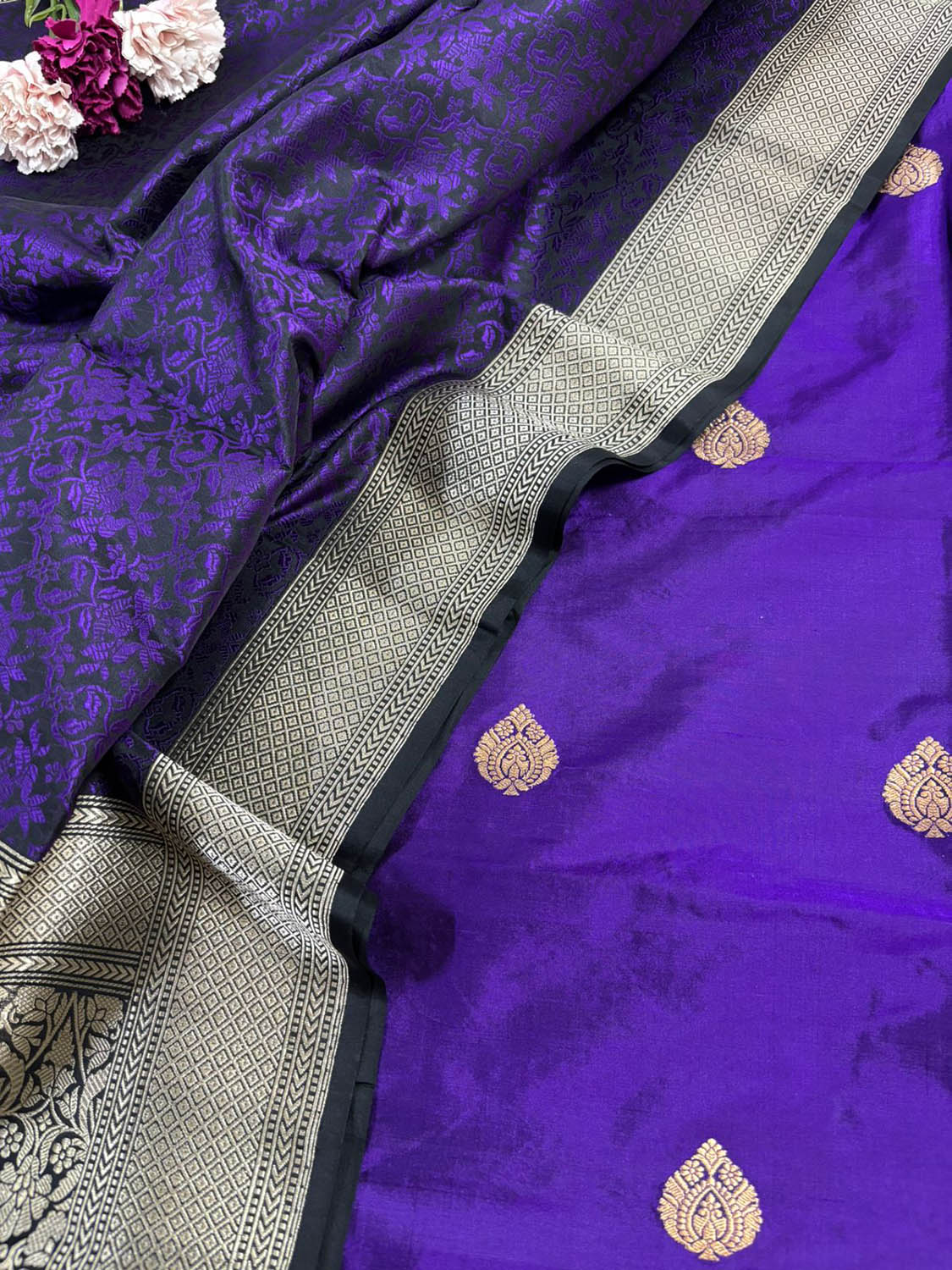 Elegant Purple Banarasi Handloom Pure Katan Silk Suit With Banarasi Handloom Pure Katan Silk Dupatta - Luxurion World