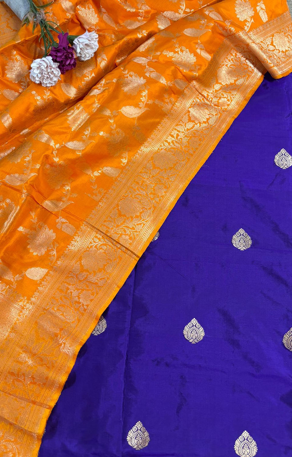 Elegant Purple Banarasi Handloom Pure Katan Silk Suit With Banarasi Handloom Pure Katan Silk Dupatta - Luxurion World