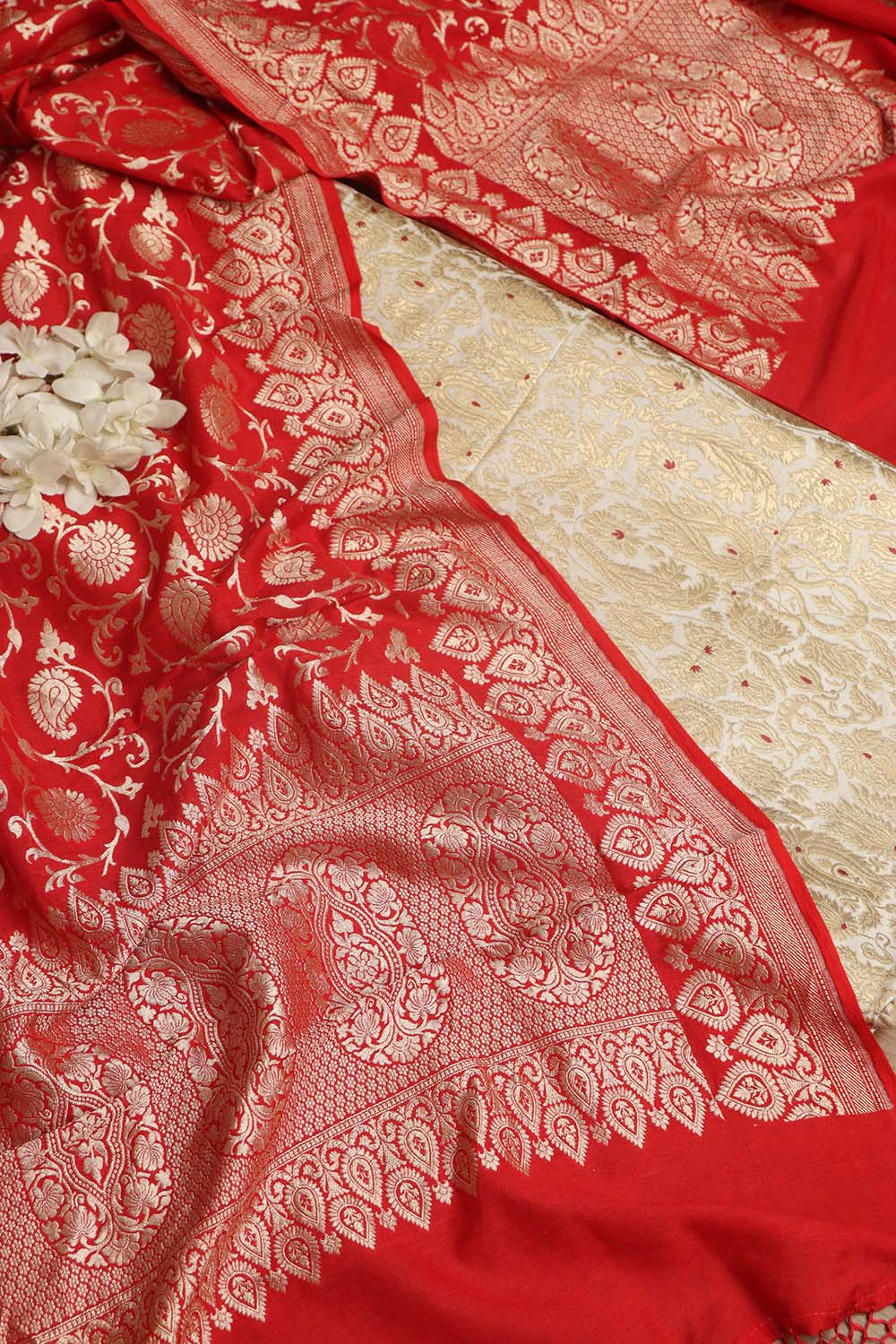 White Banarasi Kimkhwab Silk Suit With Red Banarasi Handloom Pure Georgette Dupatta - Luxurion World