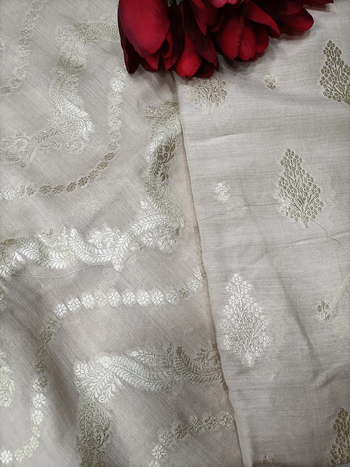 Exquisite Dyeable Banarasi Pure Moonga Silk Handloom Two Piece Unstitched Suit Set - Luxurion World