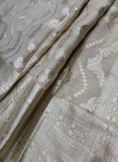 Exquisite Dyeable Banarasi Pure Moonga Silk Handloom Two Piece Unstitched Suit Set - Luxurion World