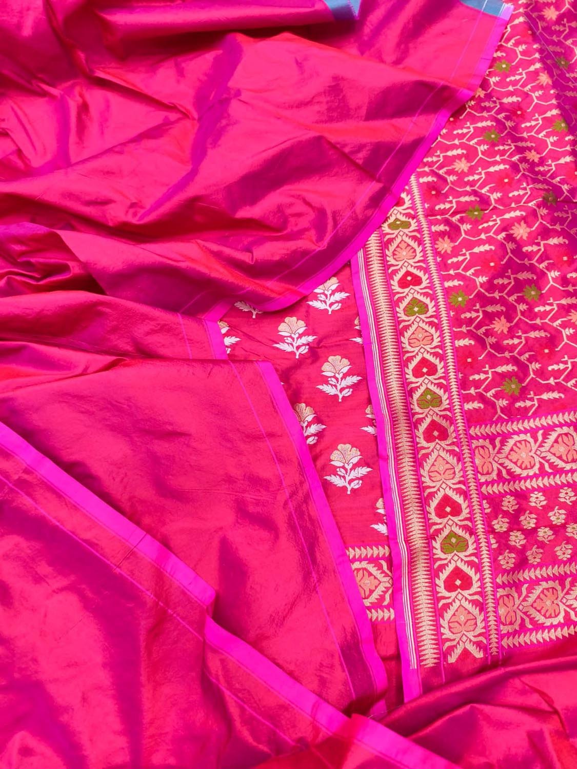 Pink Pure Katan Silk Banarasi Handloom Meenakari Suit Set - Luxurion World