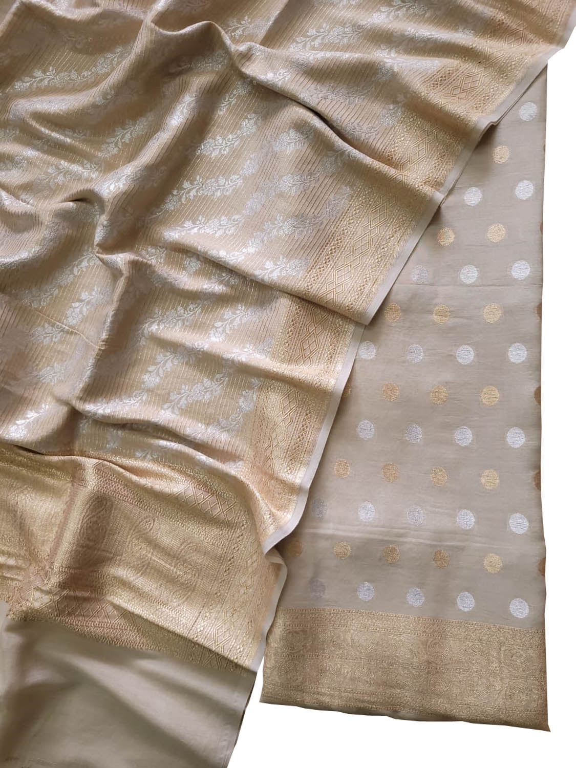 Dyeable Banarasi Pure Moonga Silk Golden Silver Zari Unstitched Three Piece Suit Set - Luxurion World