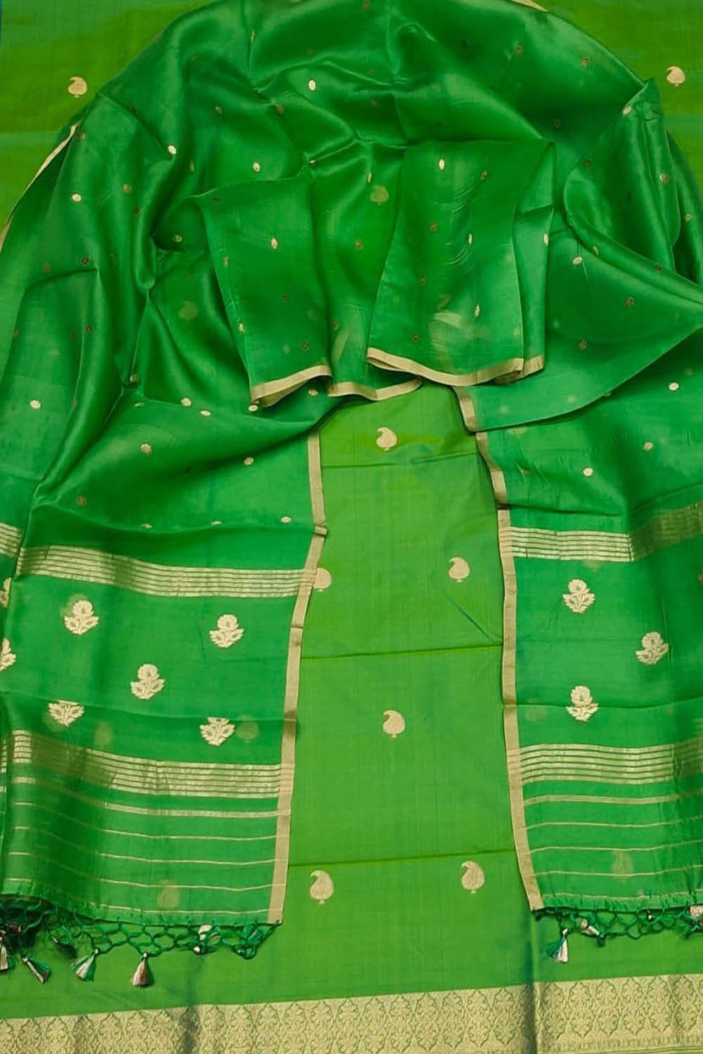 Elegant Green Banarasi Silk Three Piece Suit