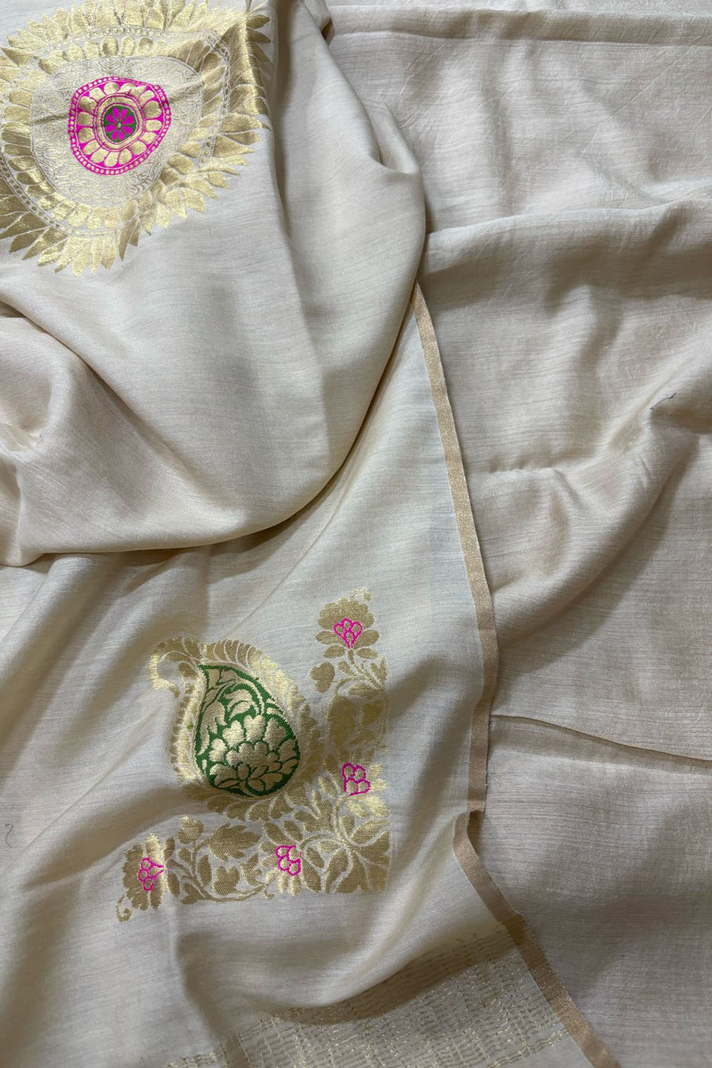 Stunning Dyeable Banarasi Pure Moonga Silk Two Piece Unstitched Suit Set - Luxurion World