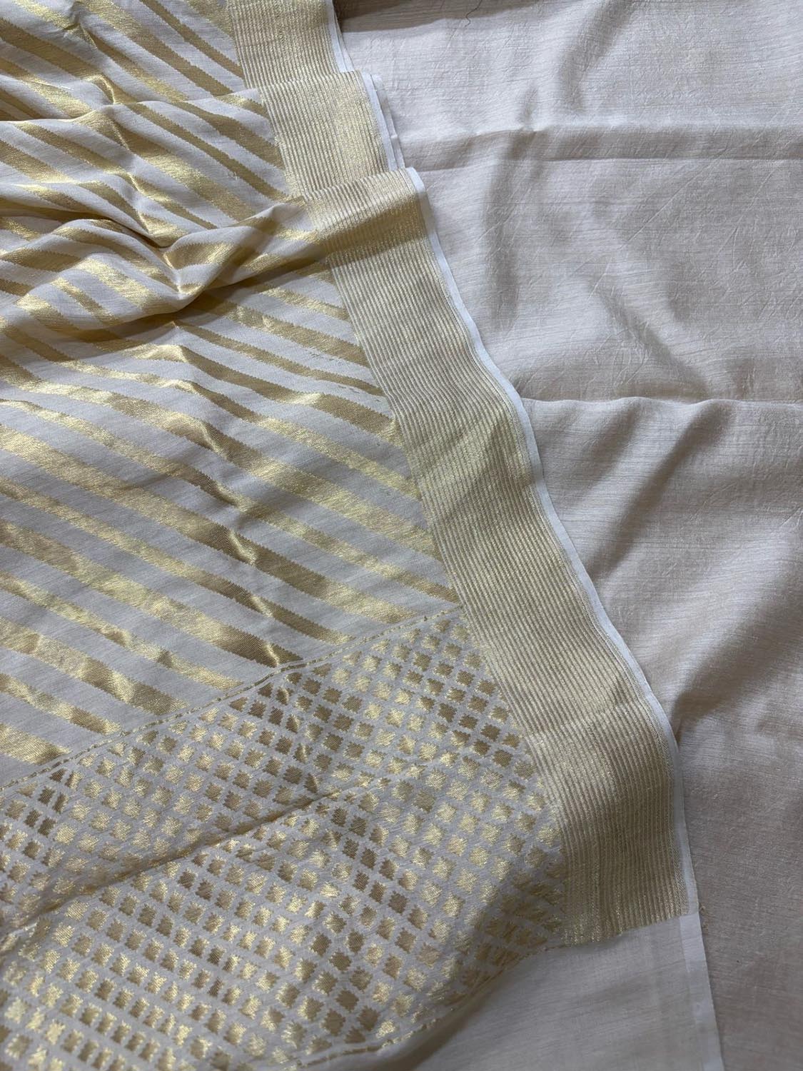 Stunning Dyeable Banarasi Pure Moonga Silk Two Piece Unstitched Suit Set - Luxurion World