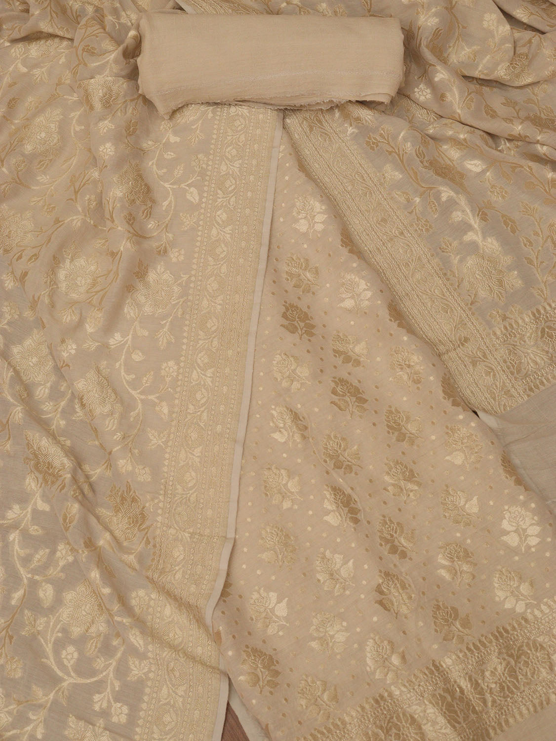 Dyeable Banarasi Handloom Pure Moonga Silk Three Piece Unstitched Suit Set - Luxurion World