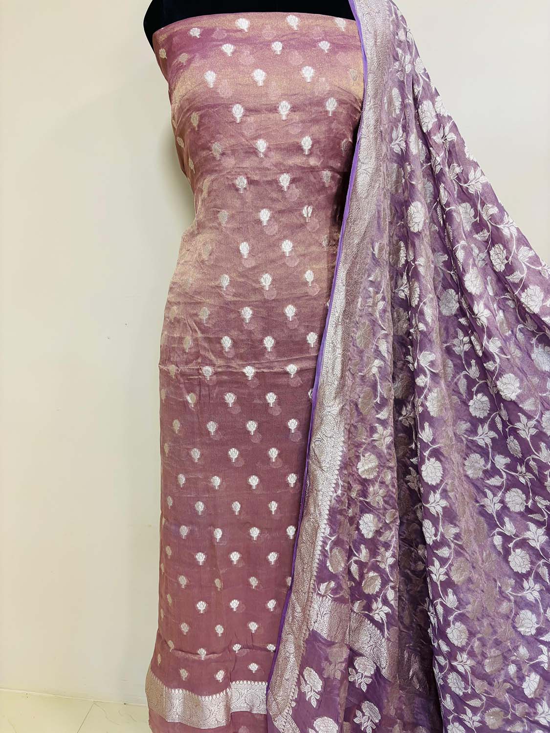 Onion Pink Banarasi Pure Tissue Georgette Three Piece Unstitched Flower Design Suit Set - Luxurion World