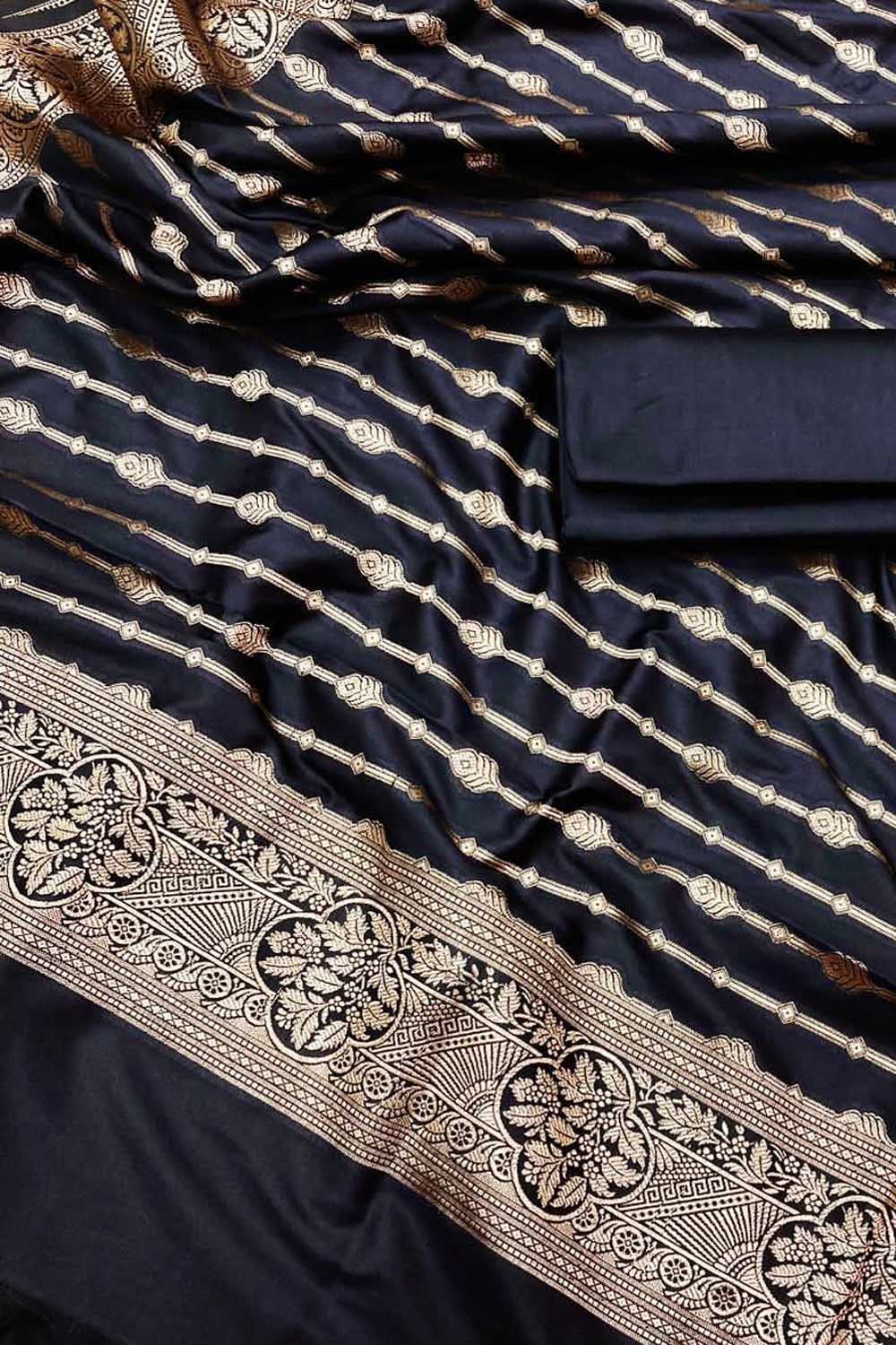 Elegant Black Banarasi Silk Suit Set - Luxurion World