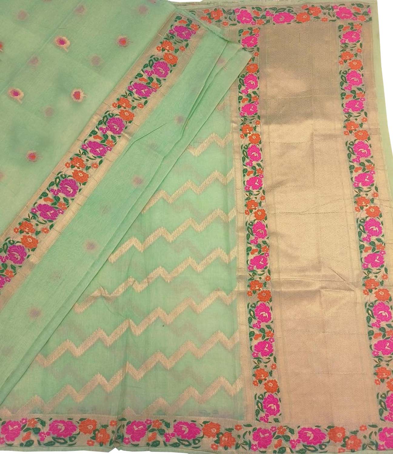 Stunning Green Banarasi Mul Chanderi Three Piece Unstitched Suit Set - Luxurion World