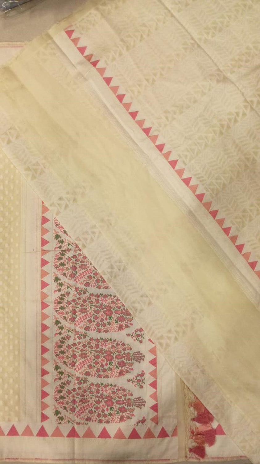 Stunning Dyeable Banarasi Mul Chanderi Three Piece Unstitched Suit Set - Luxurion World