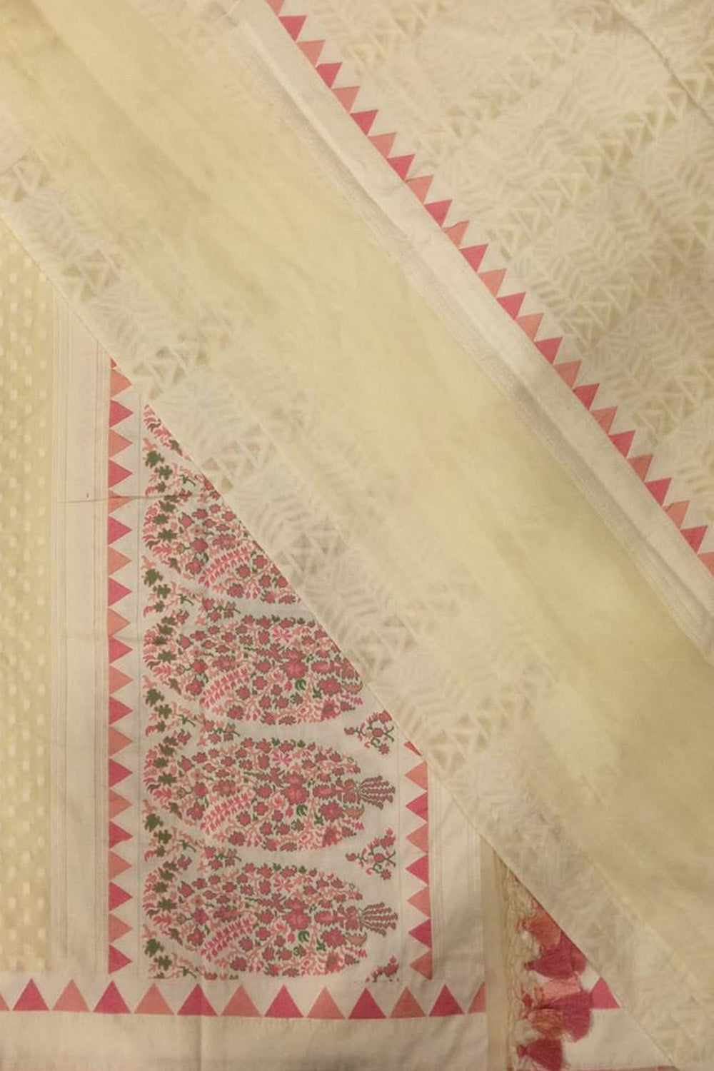 Stunning Dyeable Banarasi Mul Chanderi Three Piece Unstitched Suit Set - Luxurion World