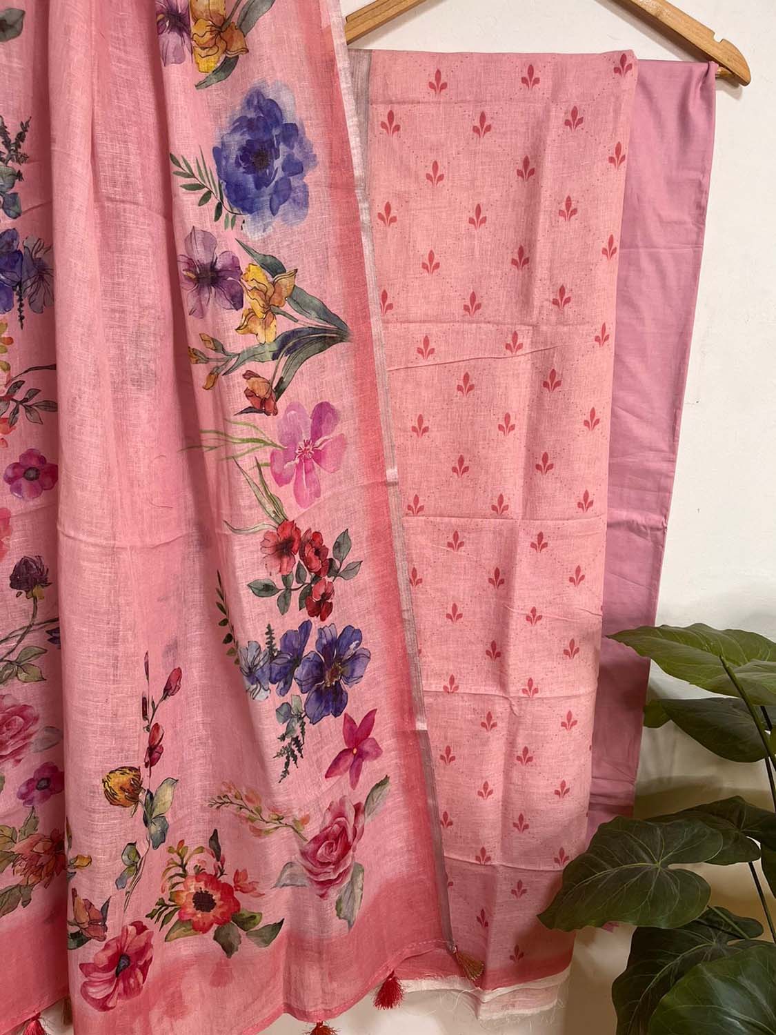 Stylish Pink Linen Digital Printed Handloom Three Piece Suit Set - Luxurion World
