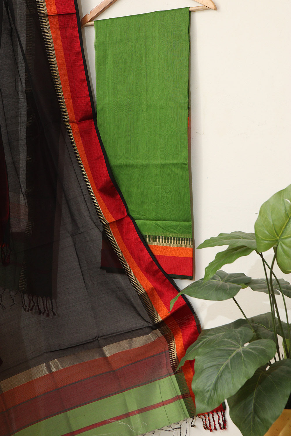 Green Maheshwari Cotton Silk Suit - Handloom Elegance - Luxurion World