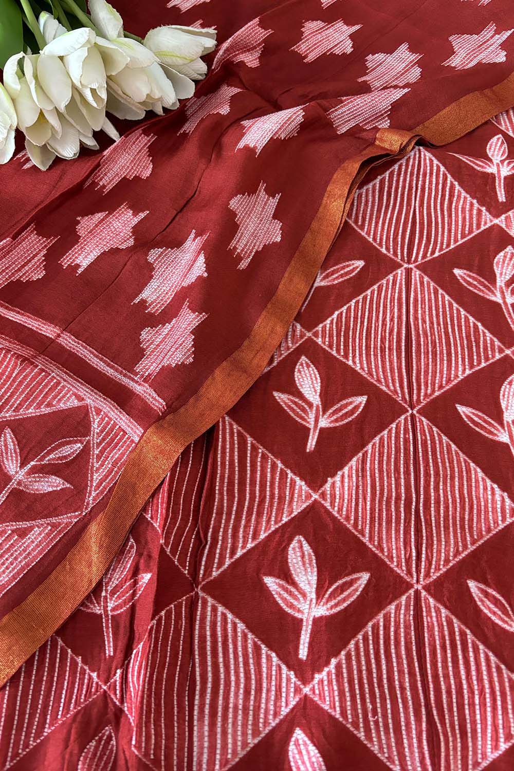 Red Shibori Tie N Dye Maheshwari Silk Two Piece Unstitched Suit Set - Luxurion World