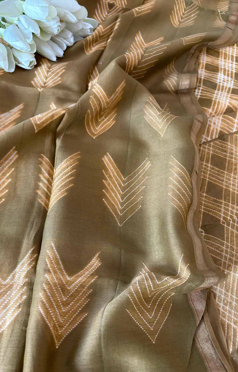 Brown Shibori Tie N Dye Maheshwari Silk Two Piece Unstitched Suit Set - Luxurion World