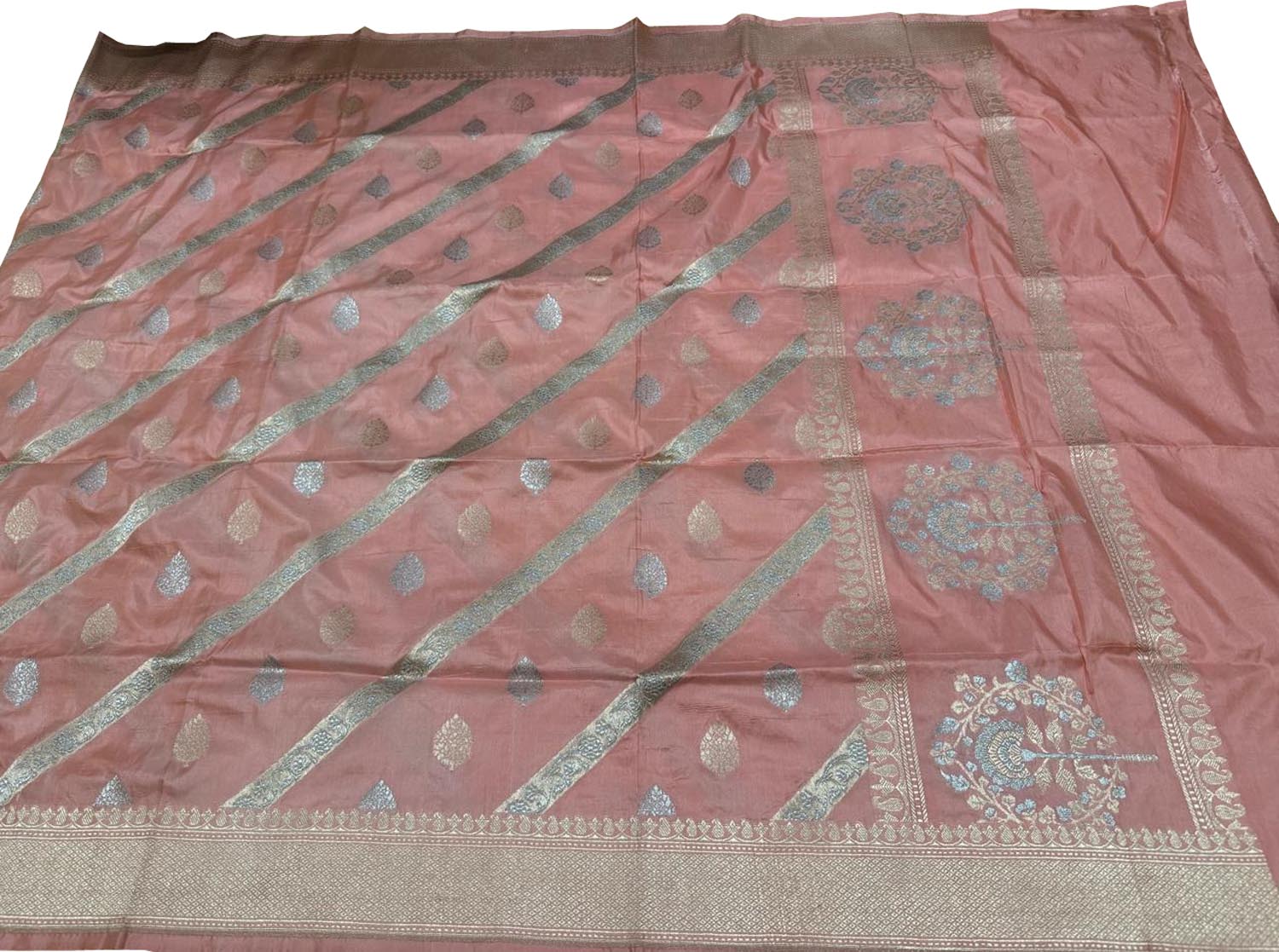 Pink Handloom Banarasi Pure Katan Silk Dupatta