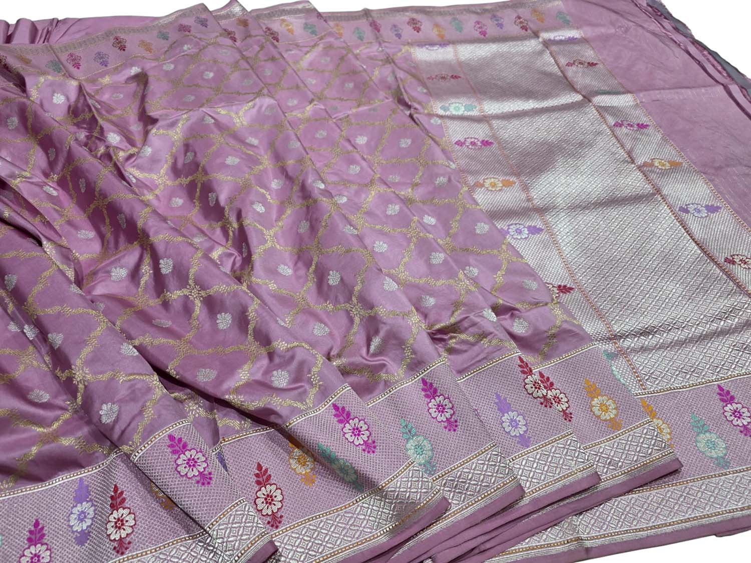 Pink Pure Katan Silk Kadwa Woven Banarasi Saree Festive
