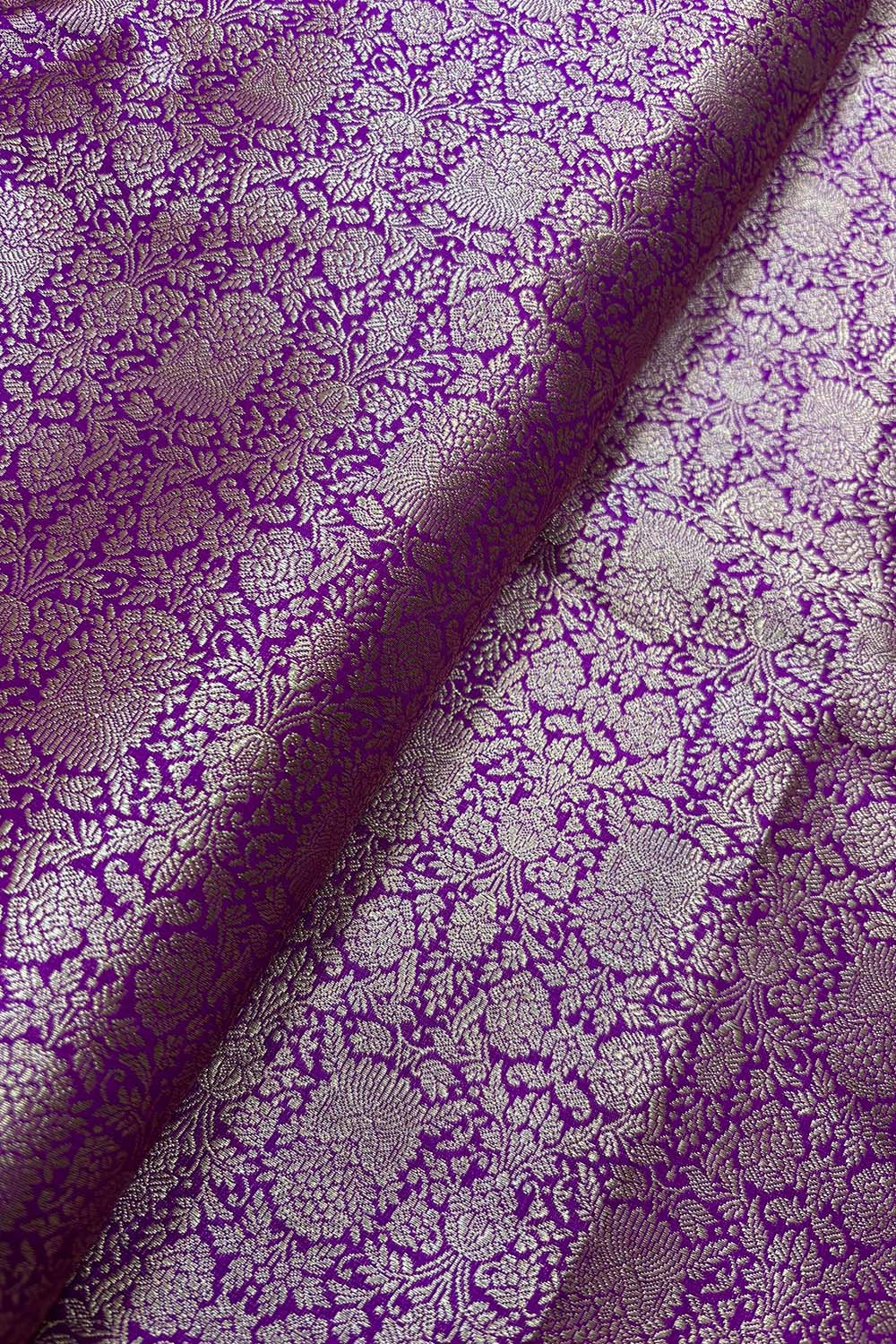 Luxurious Purple Handloom Banarasi Pure Katan Silk Brocade Double Zari Fabric ( 1 Mtr ) - Luxurion World