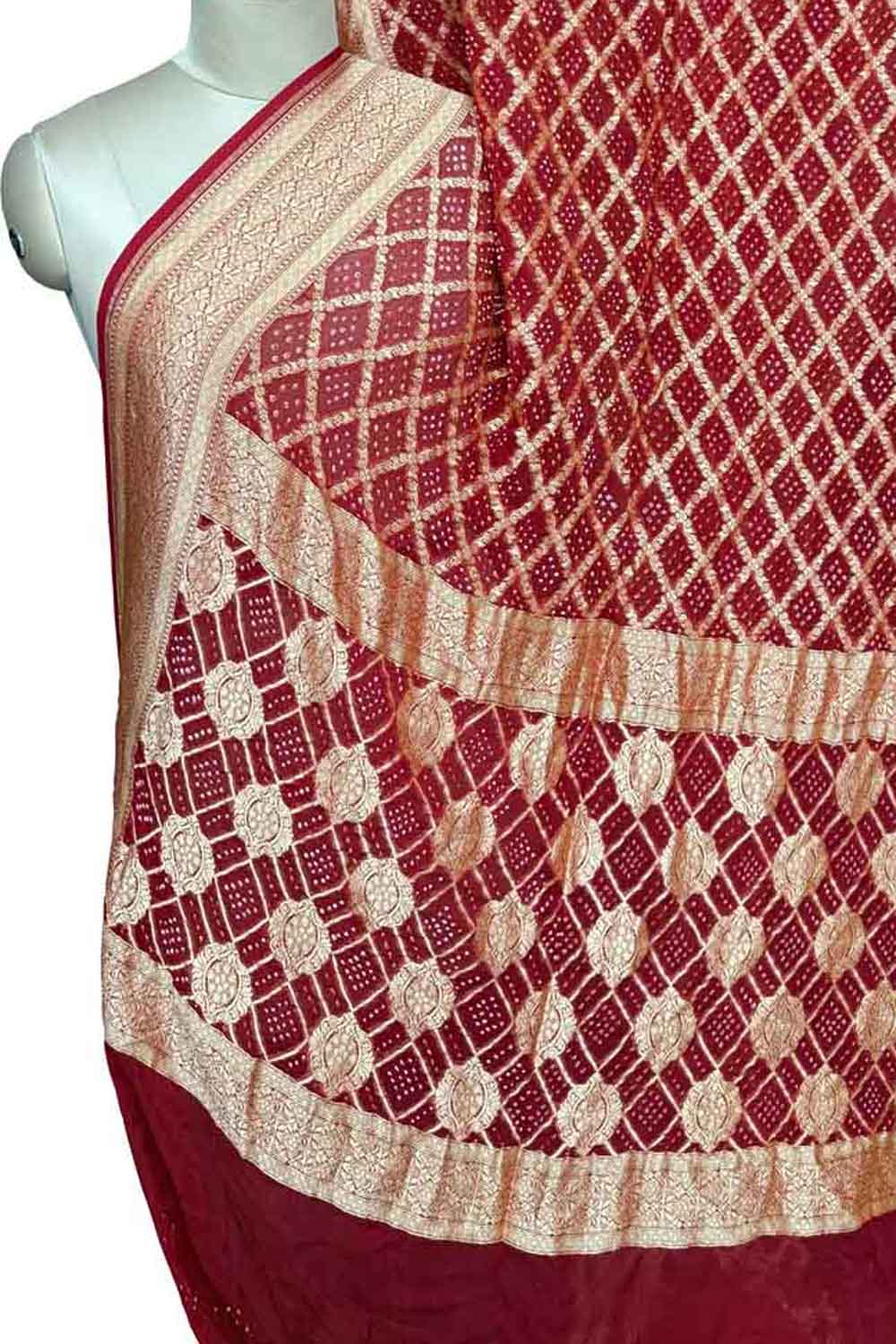 Red Banarasi Bandhani Pure Georgette Saree Neemzari