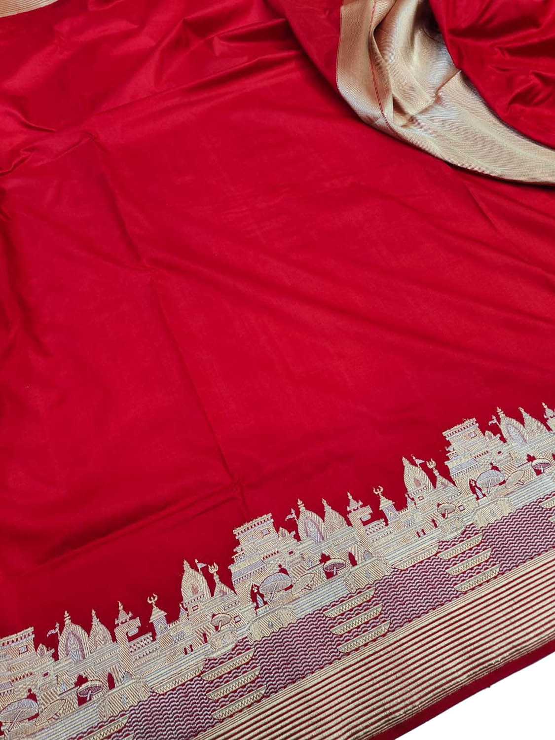 Red Banarasi Handloom Pure Katan Silk Ghat Design Saree