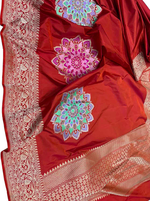 Red Pure Katan Silk Kadwa Woven Banarasi Saree Wedding