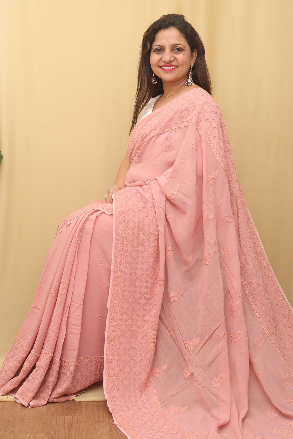 Get Trendy: Shop Pink Chikankari Georgette Saree Online - Luxurion World