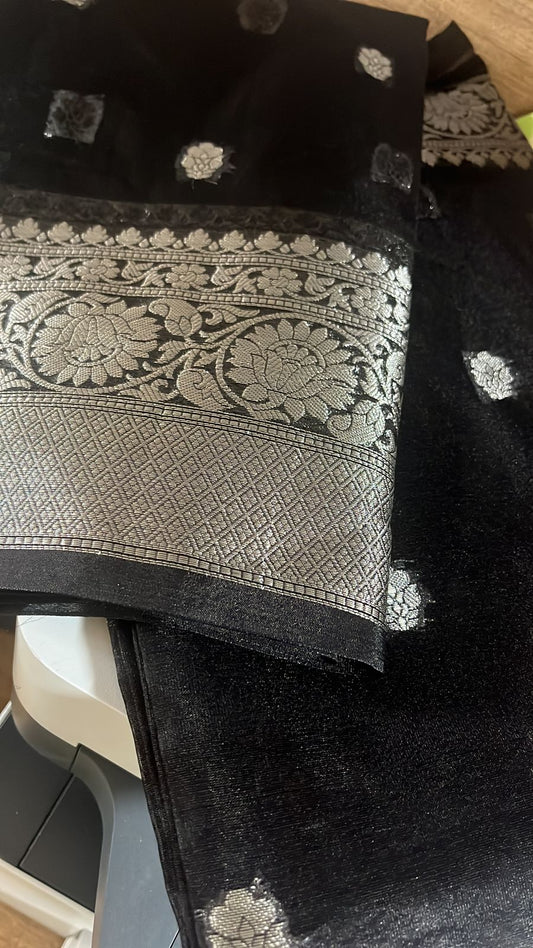 Black Banarasi Kora Silk Saree - Luxurion World