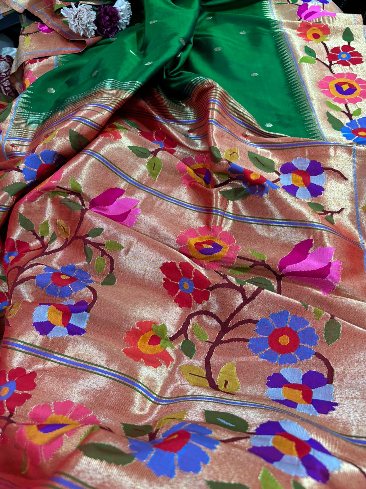 Green Paithani Handloom Pure Silk Lotus Border Saree - Luxurion World