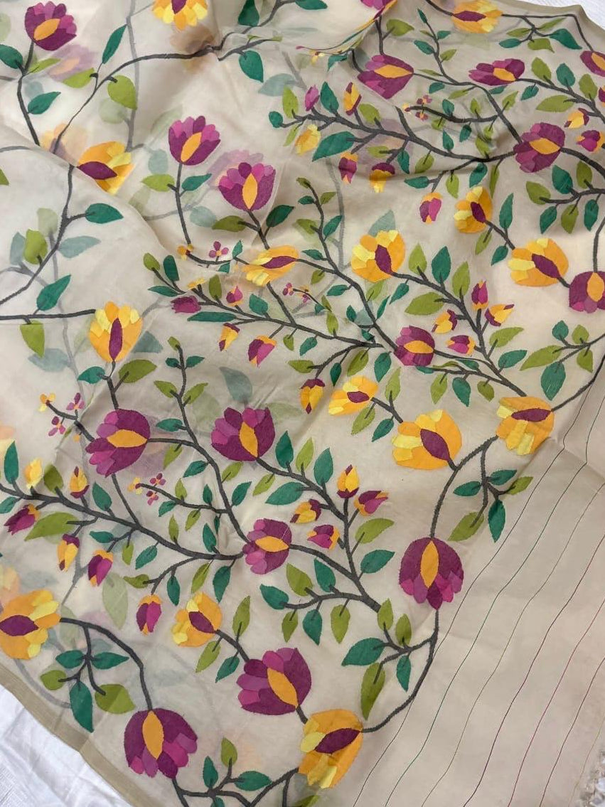 Off white Jamdani Pure Handwoven Multi Color Saree - Luxurion World