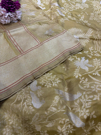 Green Handloom Banarasi Pure Katan Silk Bird Design Sona Roopa Dupatta - Luxurion World