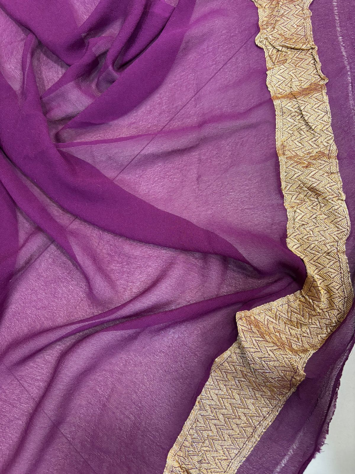 Maroon Handloom Banarasi Georgette Meenakari Flower Design Saree - Luxurion World
