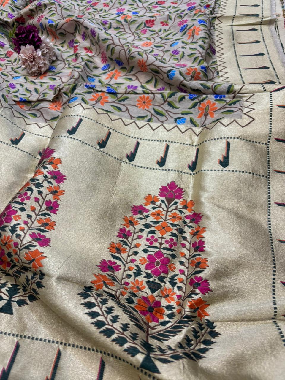 Dyeable Handloom Banarasi Pure Moonga Silk Flower Design Dupatta - Luxurion World