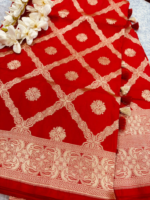 Red Handloom Banarasi Pure Katan Silk Saree IS1B126092501