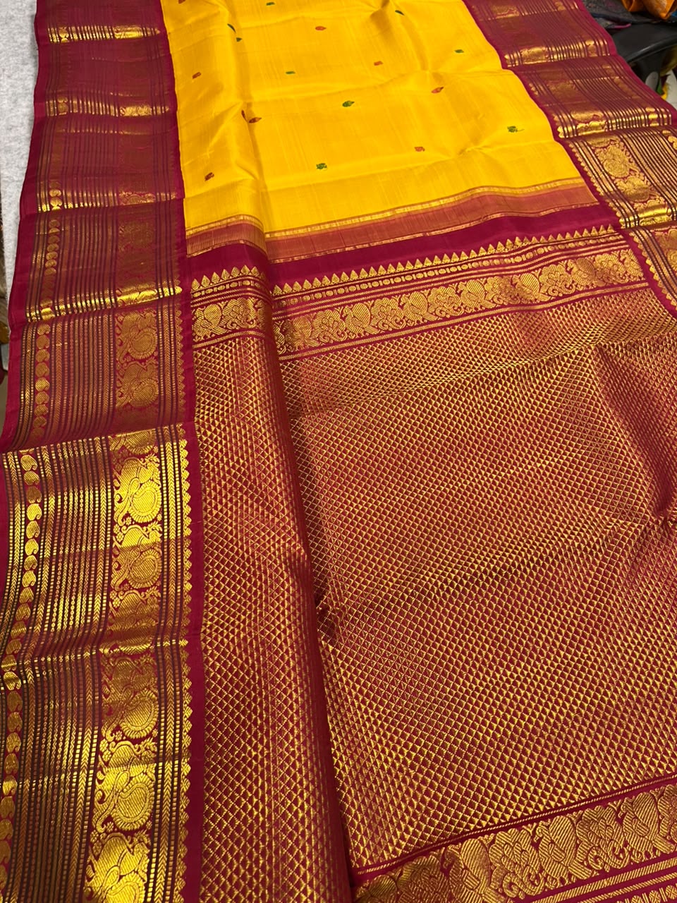 Yellow Handloom Kanjeevaram Pure Silk Saree Zari Weave Festive Heirloom PS1K2RS326100701