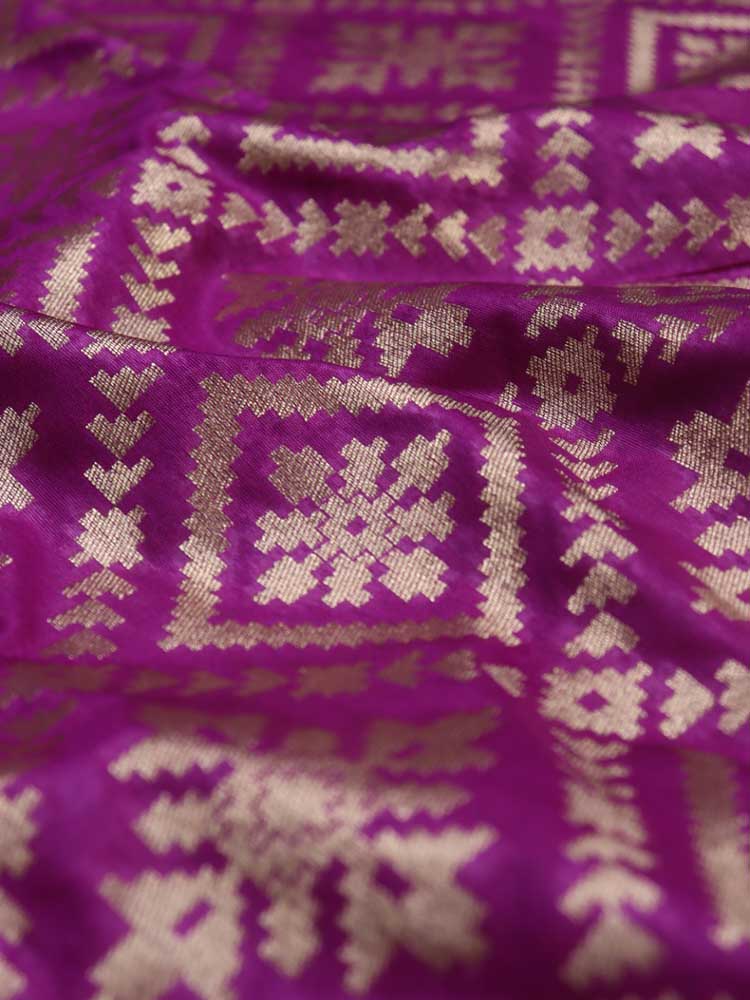 Exquisite Purple Banarasi Silk Fabric - 5 Meters - Luxurion World