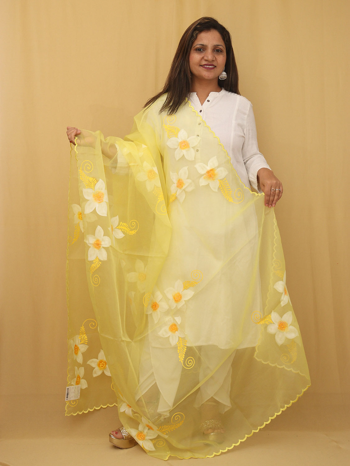 Yellow Hand Painted Organza Silk Scalloped Border Dupatta - Luxurion World