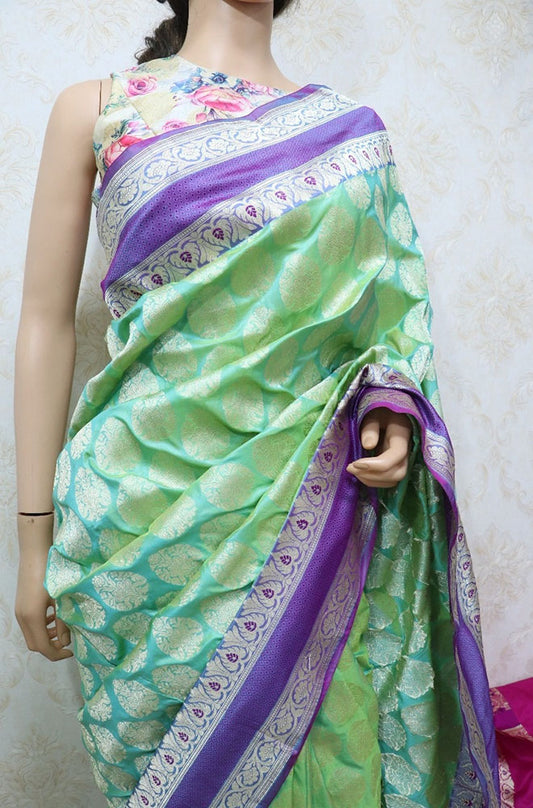 Green Handloom Banarasi Pure Katan Silk Kadiyal Border Saree - Luxurion World