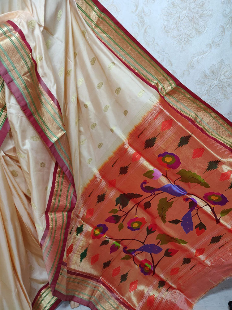 Cream Handloom Paithani Pure Silk Peacock Design Pallu Saree - Luxurion World