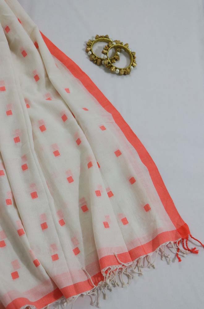 Off White Cotton Jamdani Dupatta - Luxurion World