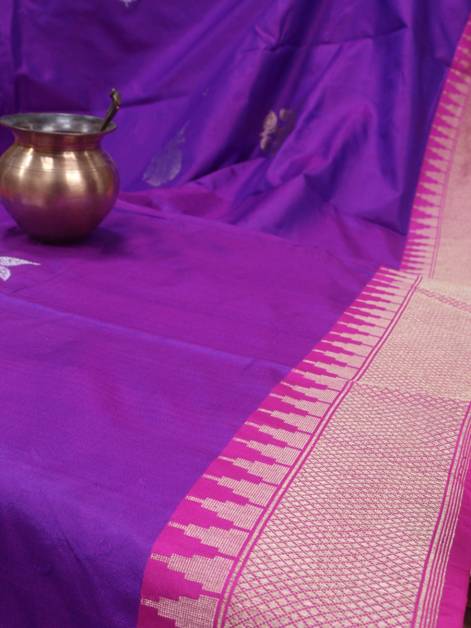 Purple Handloom Banarasi Pure Katan Silk Meenakari Saree - Luxurion World