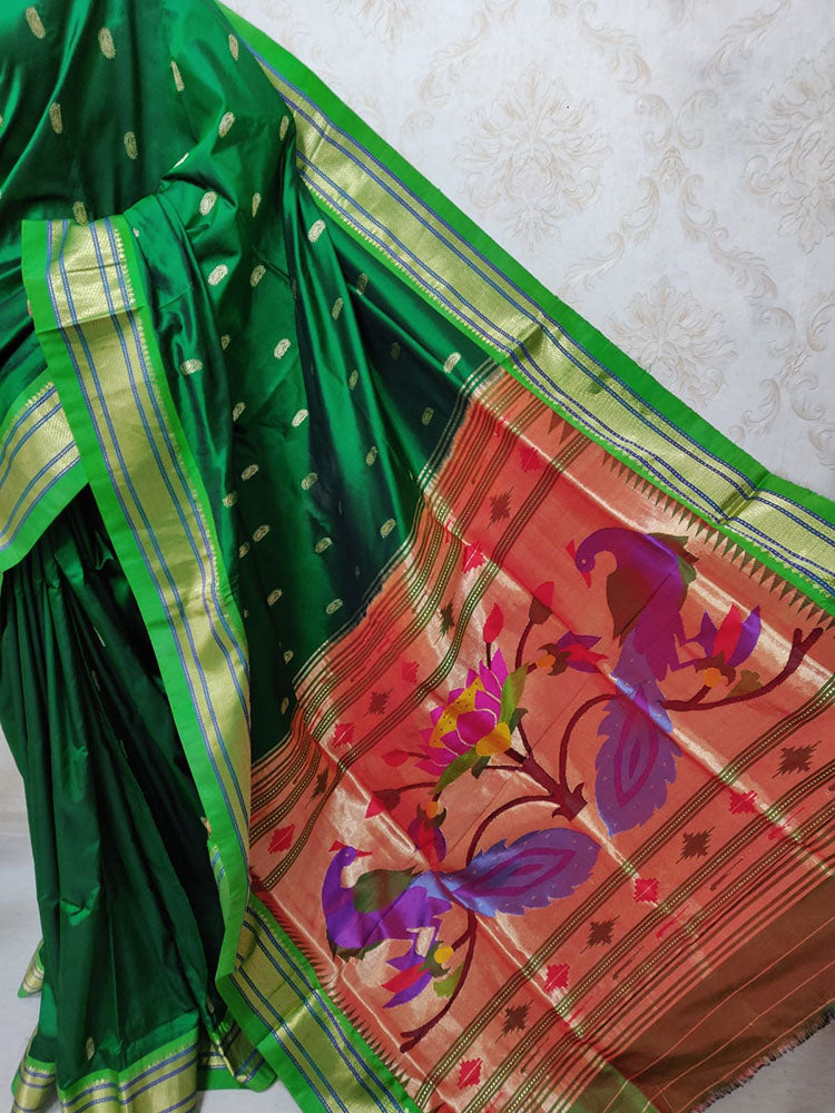 Green Handloom Paithani Pure Silk Peacock Design Pallu Saree - Luxurion World