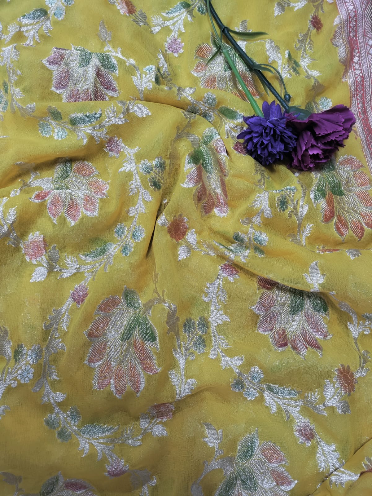 Yellow Handloom Banarasi Pure Georgette Brush Dye Dupatta - Luxurion World