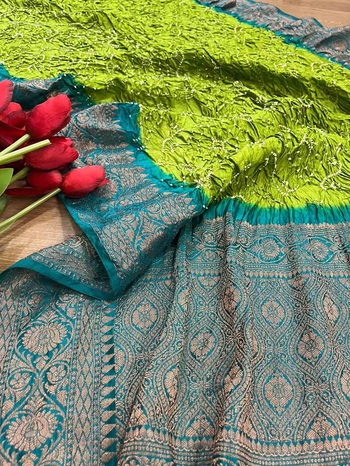 Green Bandhani Kanjeevaram Border Silk Dupatta - Pure Elegance - Luxurion World