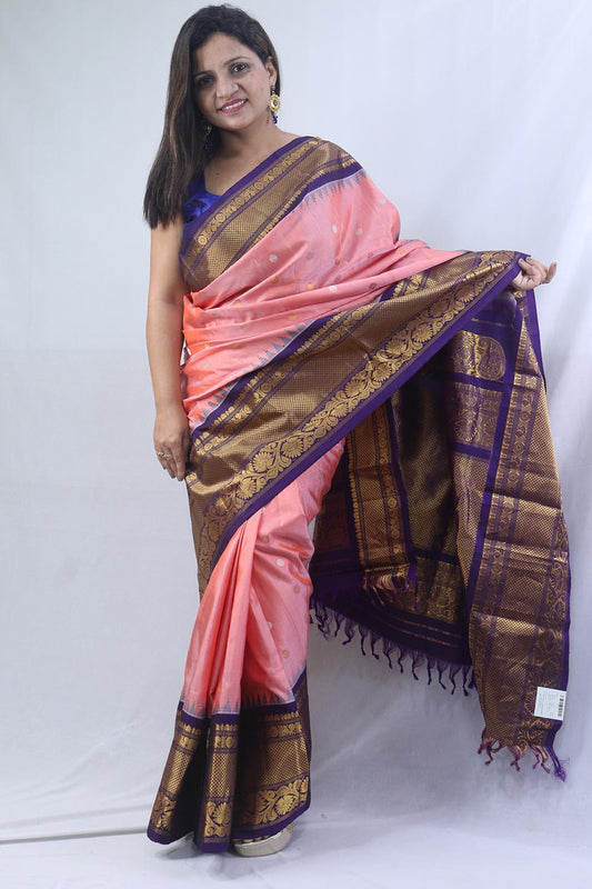 Pure Silk Pink Gadwal Handloom Saree: Traditional Elegance - Luxurion World