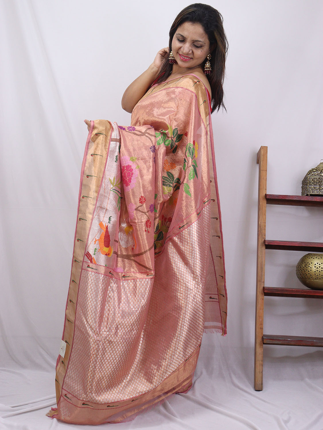 Pink Handloom Tissue Kota Doria Real Zari Flower Design Saree - Luxurion World