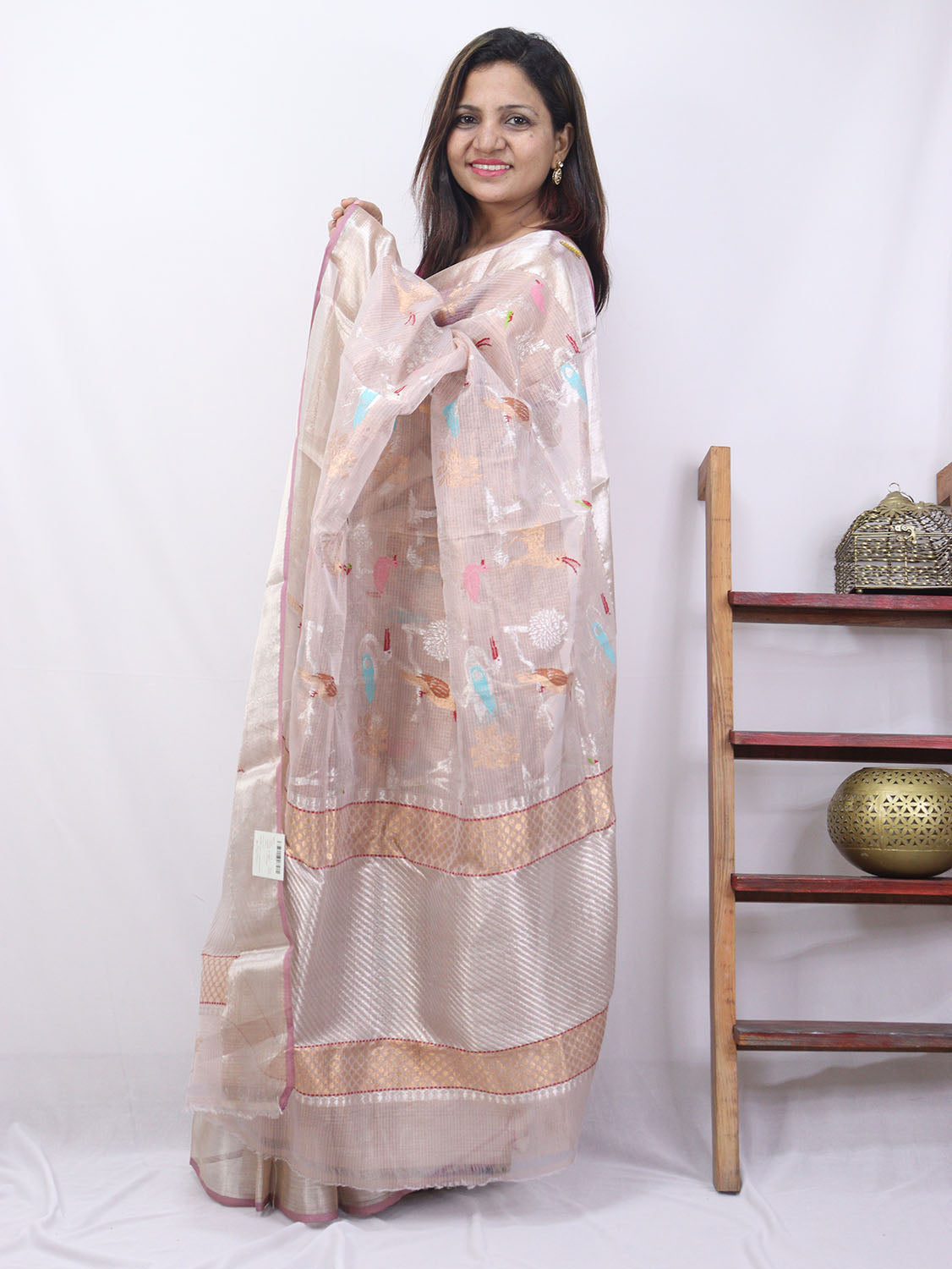 Pastel Handloom Kota Doria Real Zari Saree - Luxurion World