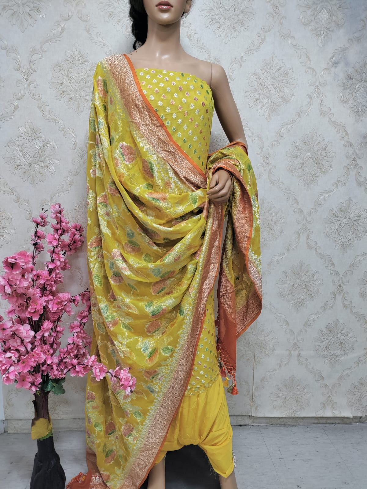 Yellow Handloom Banarasi Pure Georgette Georgette Brush Dye Unstitched Suit Set - Luxurion World