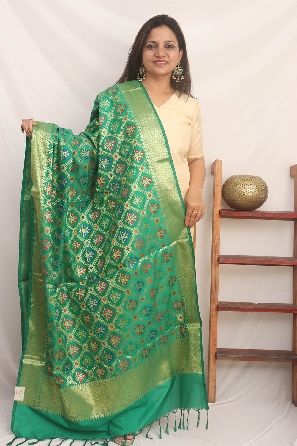 Green Banarasi Silk Patola Design Dupatta - Luxurion World